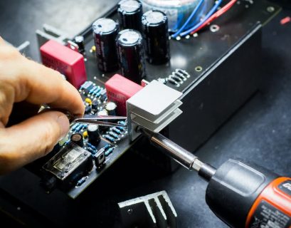 Minnesota passes landmark right-to-repair law for electronic devices