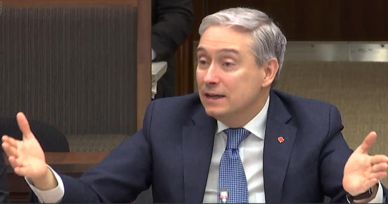 Ottawa willing to improve cybersecurity bill, ministers tell MPs
