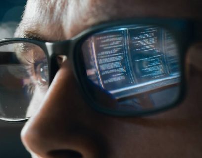 Consultant charged over $1.5M extortion scheme against IT giant