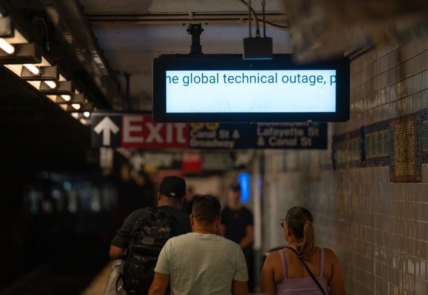 News24 | Conspiracy theories take off after global IT crash