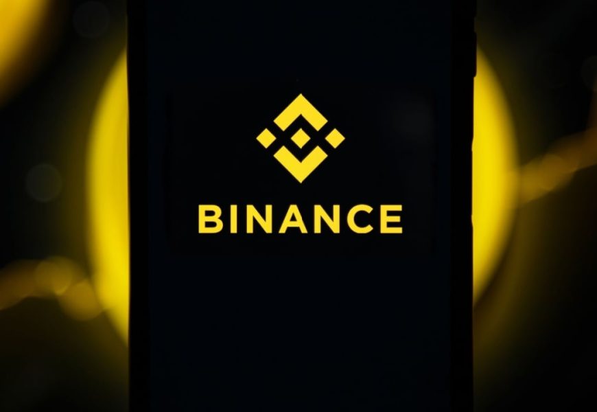 Binance Recognized by Singapore Police for Fighting Cybercrime