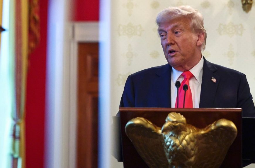 Top Australian cybersecurity journalist cancels travel to US as Trump orders election conspiracy investigation