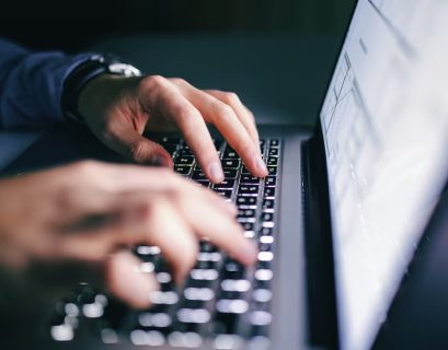 Iranian hackers could target American defense companies working in Israel, US agencies warn