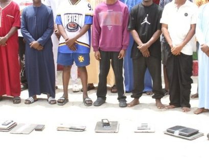EFCC arrests 25 suspected internet fraudsters in Kano
