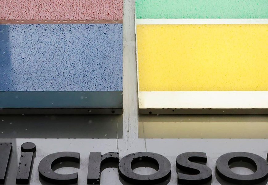 Microsoft Sued For Killing Windows 10-All Users Must Act Now