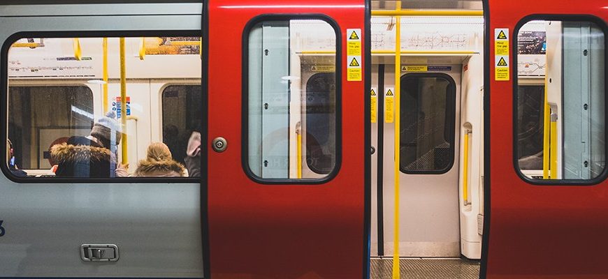 Teen hackers charged over Scattered Spider attack on TfL