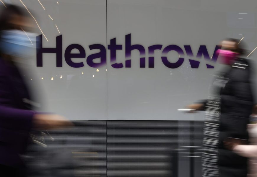 Cyber attack hits Heathrow and European airports