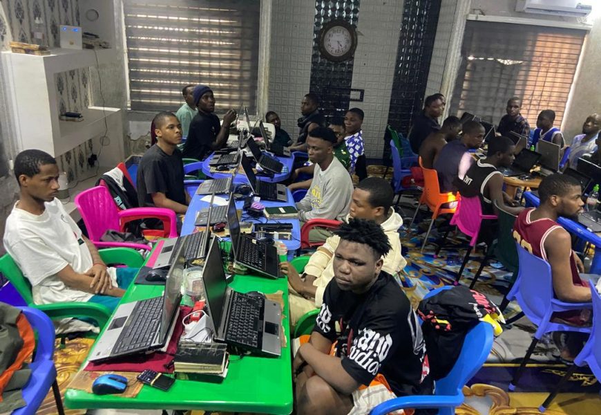 32 suspected Nigerian ‘Yahoo boys’ arrested in Ghana