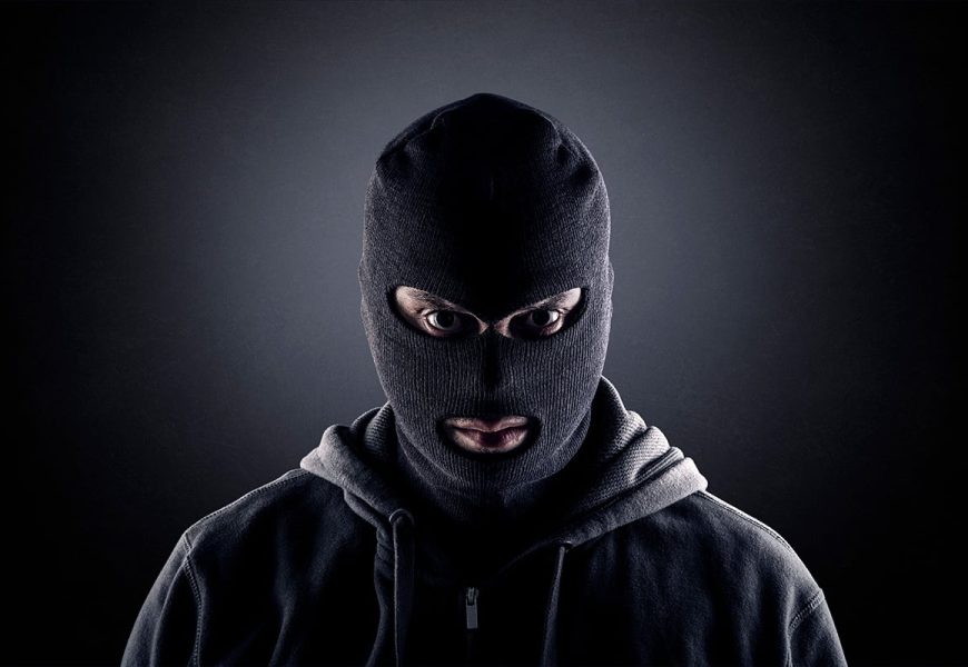 Polish Crypto Raid: FBI-Backed Arrests Hit Alleged SIM-Swap Gang Behind Millions in Theft