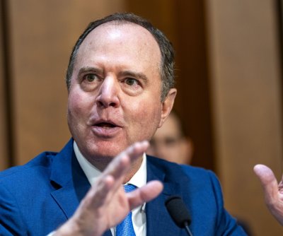 Sens. Schiff and Klobuchar unveil new cybersecurity bill