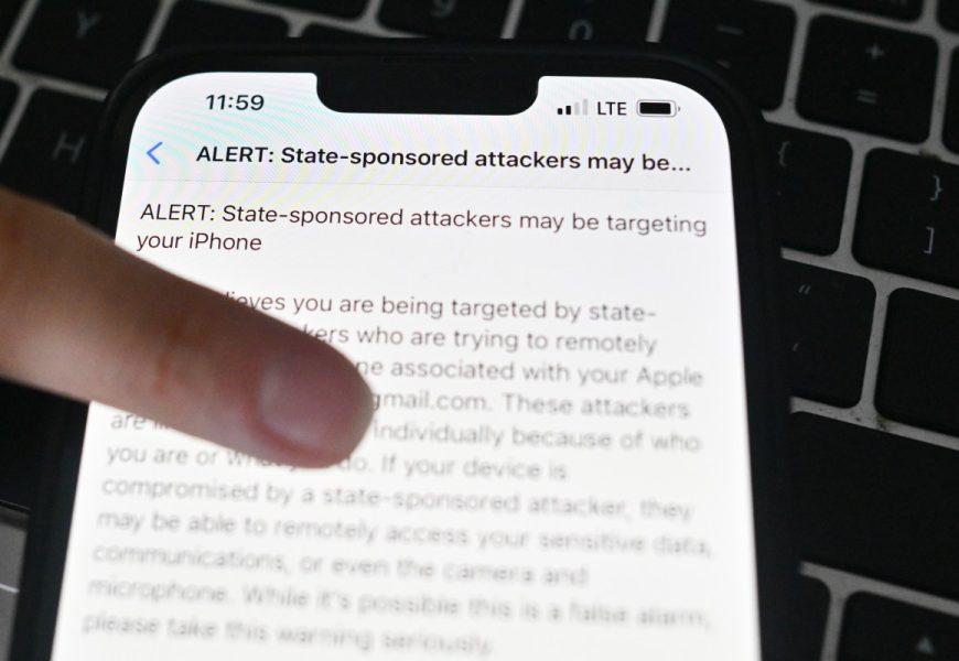 ‘Unprecedented’ number of Apple users received recent spyware alert, say investigators