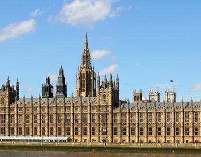 Lords considers government emergency AI kill switch
