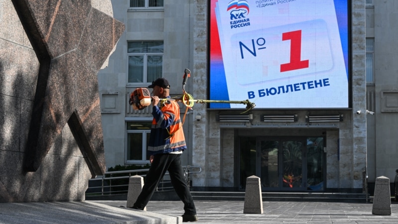 Russian Authorities Claim Cyberattacks On Voting Systems As Duma Election Enters Second Day