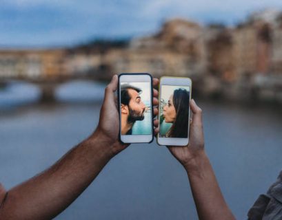 7 Tips to Stay Safe as You Spend Your Time Online